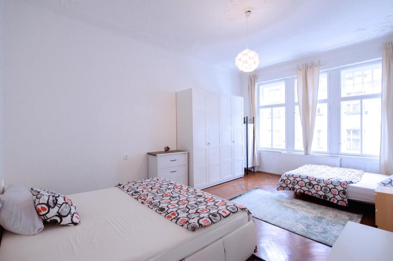Apartments Vezenska Prag Eksteriør billede