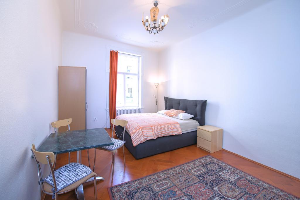 Apartments Vezenska Prag Eksteriør billede